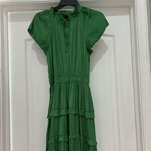 Elegant Green Women's Dress
